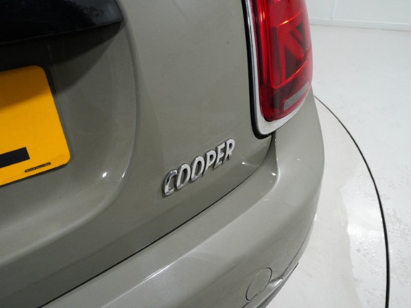 Used MINI Hatch 2020 for sale - 76980919: Photo 30