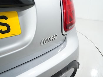 Used MINI Hatch 2023 for sale - 77055708: Photo