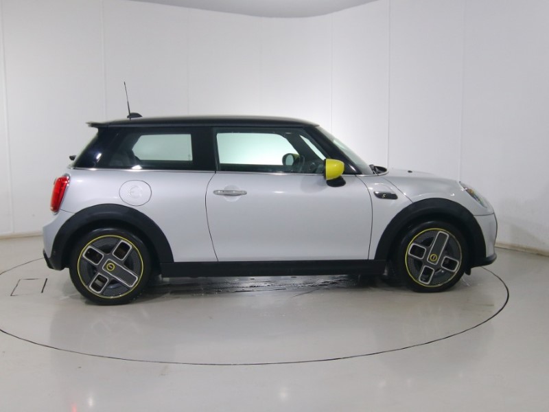 Used MINI Hatch 2021 for sale - 77326463: Photo 3