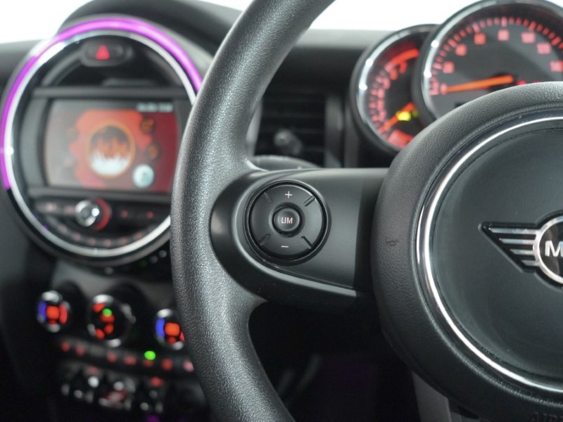 Used MINI Convertible 2020 for sale - 77732709: Photo 21