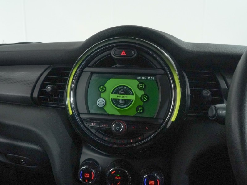 Used MINI Convertible 2020 for sale - 77732709: Photo 24