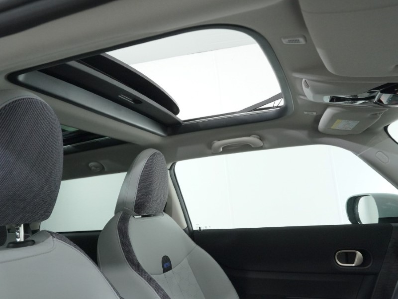 Used MINI Cooper 2024 for sale - 77353915: Photo 17