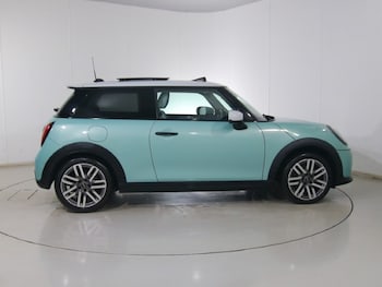 Used MINI Cooper 2024 for sale - 77353915: Photo