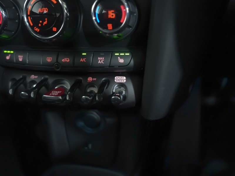 Used MINI Hatch 2023 for sale - 76982291: Photo 25