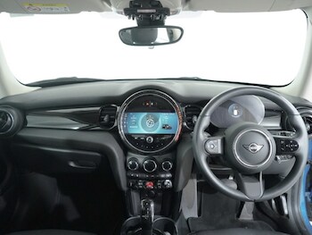 Used MINI Hatch 2023 for sale - 76982291: Photo