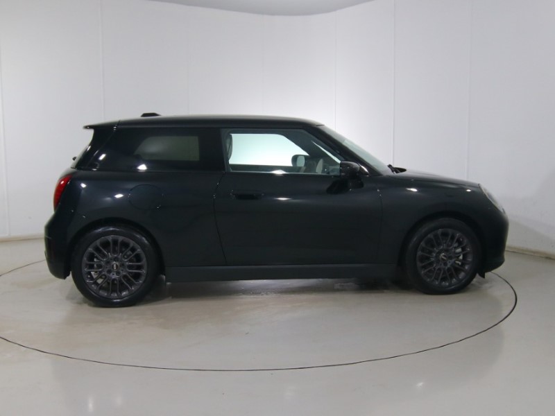 Used MINI Cooper 2025 for sale - 77435226: Photo 3