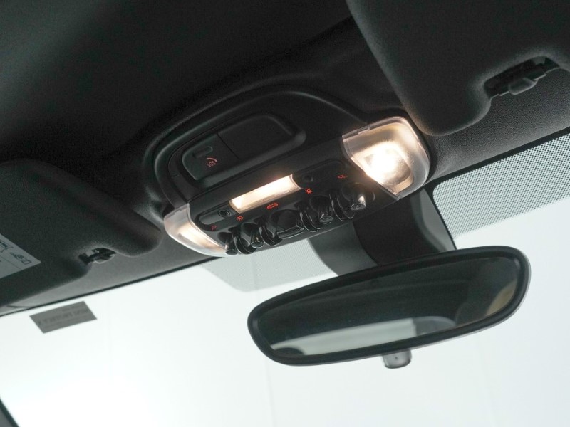 Used MINI Convertible 2023 for sale - 76982215: Photo 17