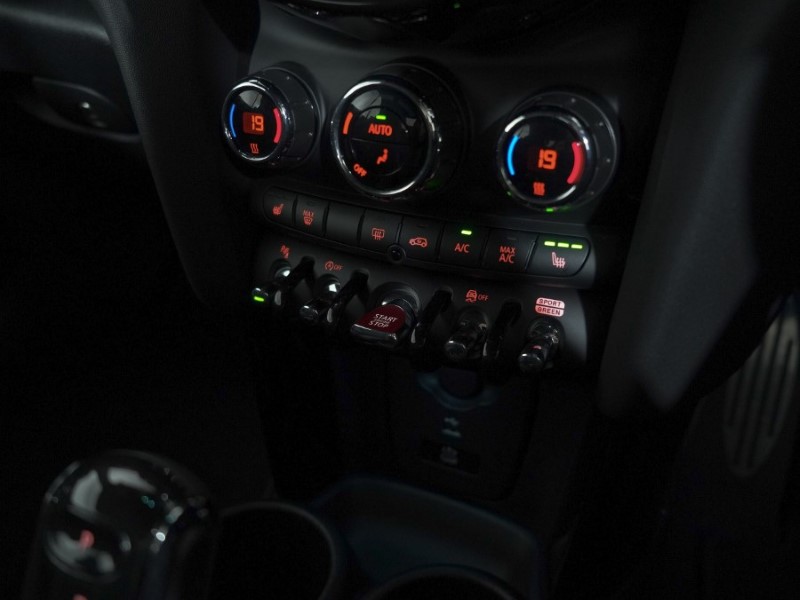 Used MINI Convertible 2023 for sale - 76982215: Photo 22