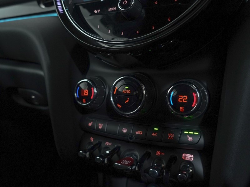 Used MINI Convertible 2023 for sale - 76982215: Photo 28