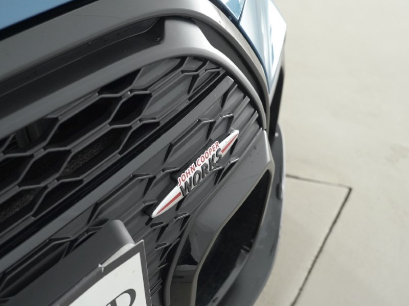 Used MINI Convertible 2023 for sale - 76982215: Photo 35