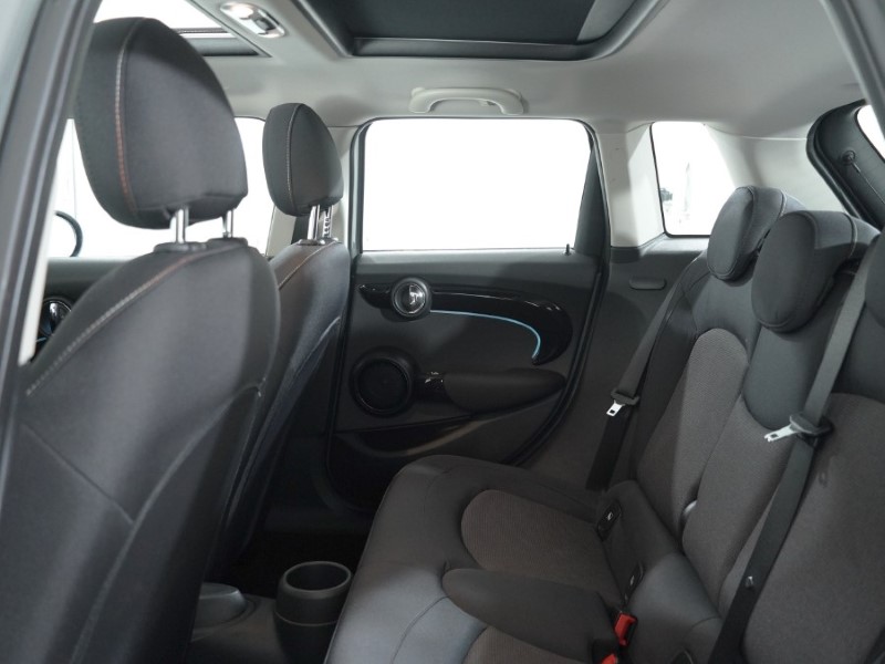 Used MINI Hatch 2022 for sale - 76982507: Photo 10