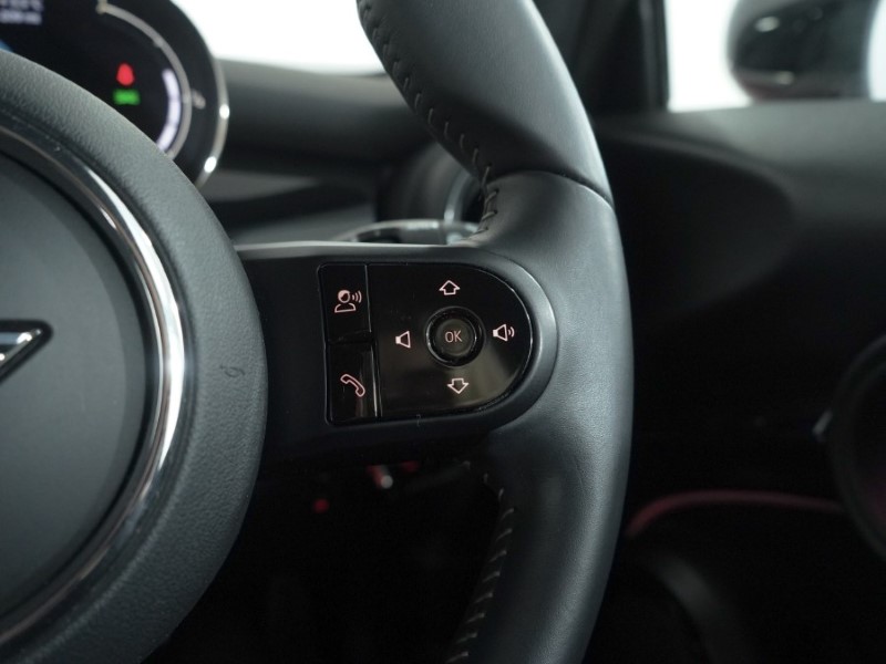 Used MINI Hatch 2021 for sale - 76982273: Photo 21