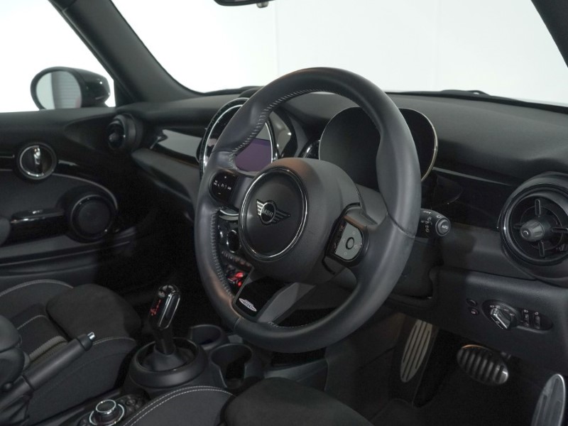 Used MINI Hatch 2021 for sale - 76982273: Photo 6