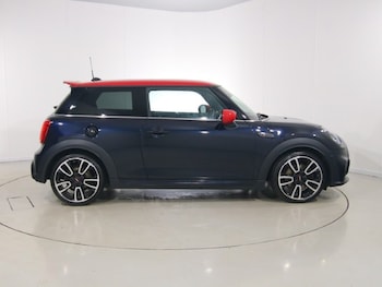 Used MINI Hatch 2023 for sale - 78433690: Photo