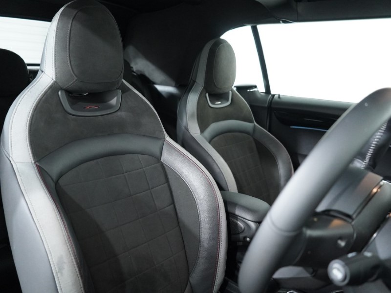 Used MINI Convertible 2023 for sale - 76981025: Photo 11