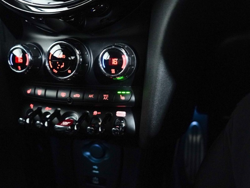 Used MINI Convertible 2023 for sale - 76981025: Photo 18