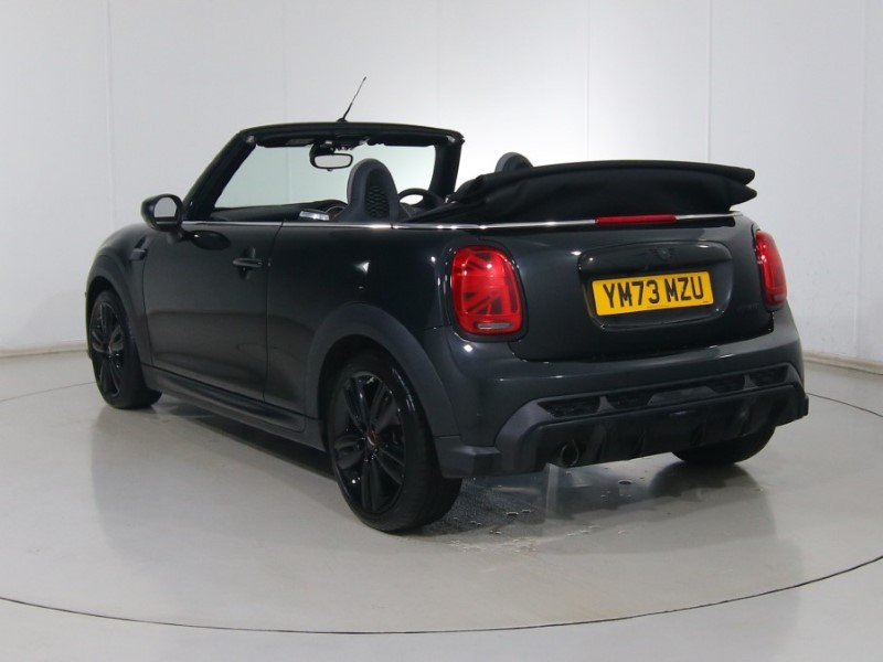 Used MINI Convertible 2023 for sale - 76981025: Photo 2