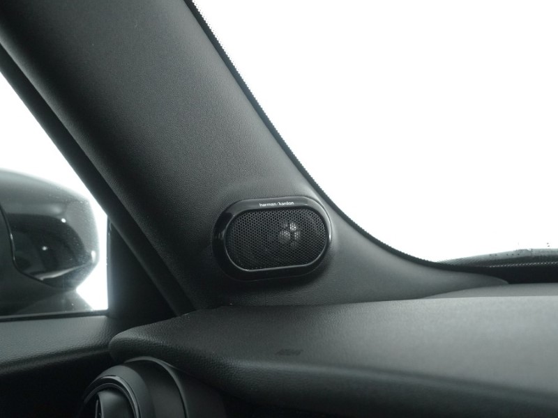 Used MINI Convertible 2023 for sale - 76981025: Photo 21