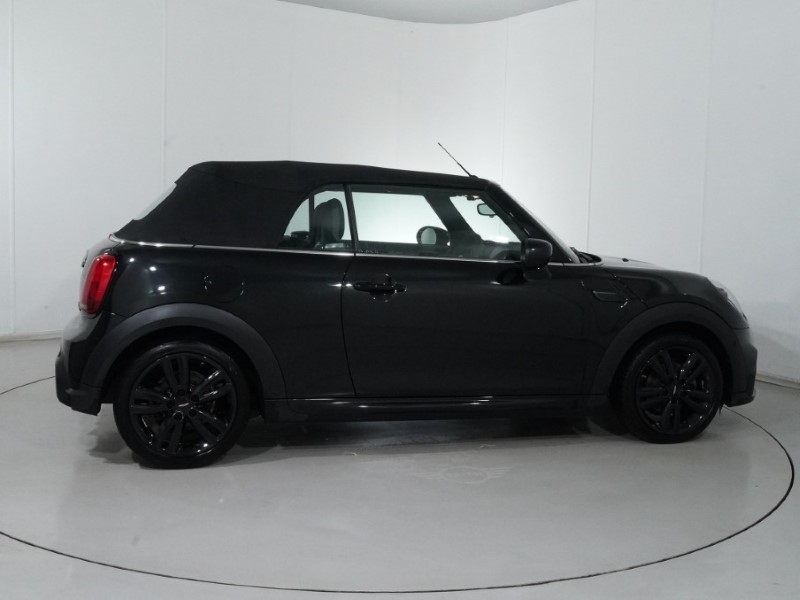 Used MINI Convertible 2023 for sale - 76981025: Photo 3