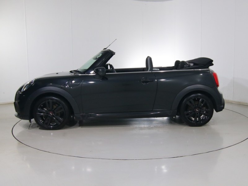 Used MINI Convertible 2023 for sale - 76981025: Photo 37
