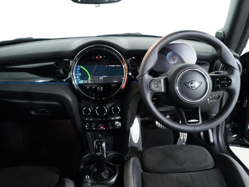 Used MINI Convertible 2023 for sale - 76981025: Photo 4