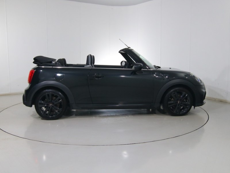 Used MINI Convertible 2023 for sale - 76981025: Photo 41