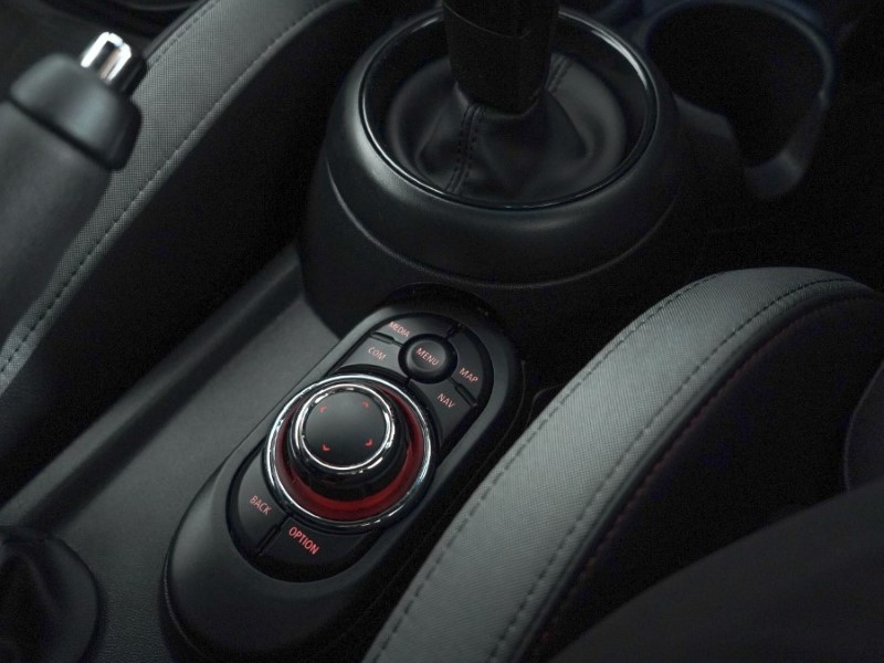 Used MINI Convertible 2023 for sale - 76981025: Photo 48