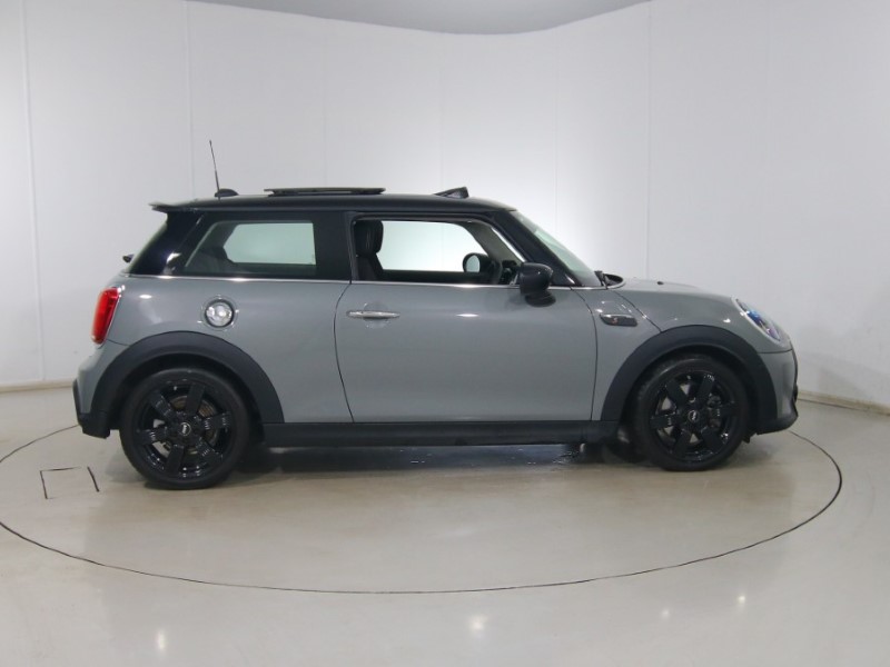 Used MINI Hatch 2022 for sale - 77830040: Photo 3
