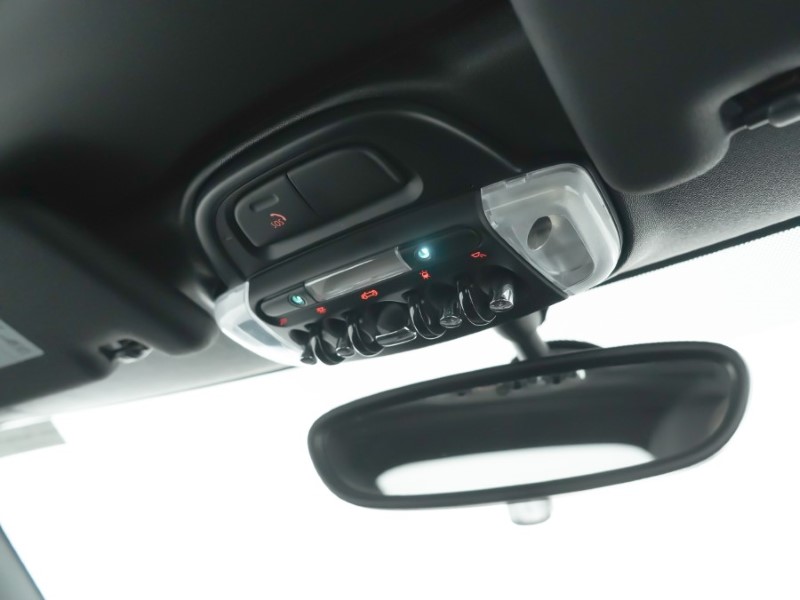 Used MINI Convertible 2022 for sale - 76980959: Photo 17