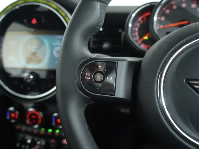 Used MINI Convertible 2022 for sale - 76980959: Photo 21