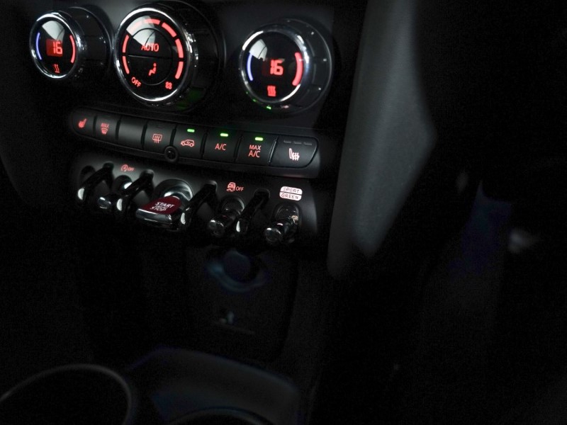 Used MINI Convertible 2022 for sale - 76980959: Photo 26