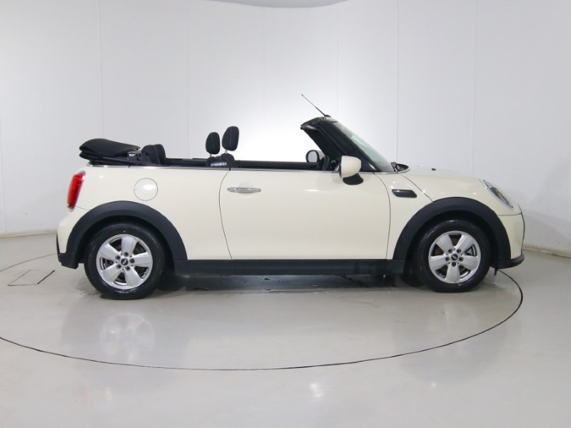 Used MINI Convertible 2022 for sale - 76980959: Photo 40