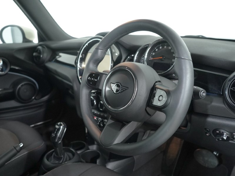 Used MINI Convertible 2022 for sale - 76980959: Photo 6