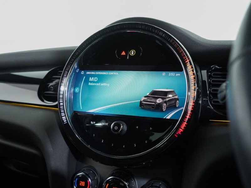 Used MINI Hatch 2022 for sale - 76981912: Photo 32