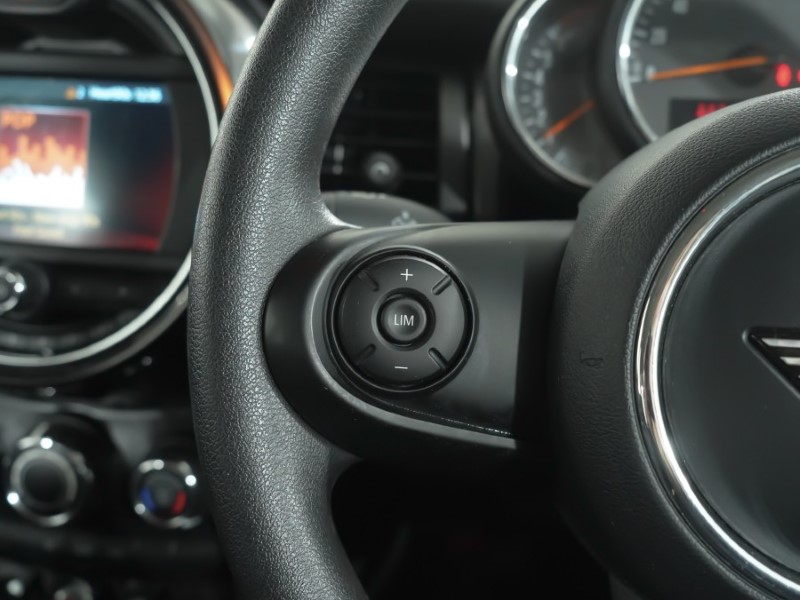 Used MINI Hatch 2020 for sale - 78108901: Photo 17