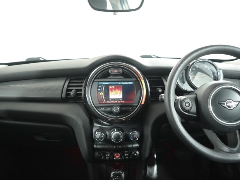 Used MINI Hatch 2020 for sale - 78108901: Photo 8