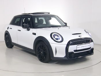 Used MINI Hatch 2023 for sale - 78701281: Photo