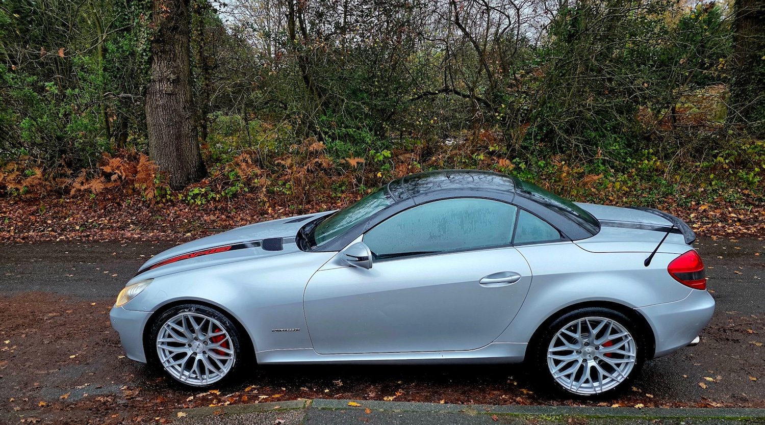 Used Mercedes-Benz SLK 2009 for sale - 76763544: Photo 2