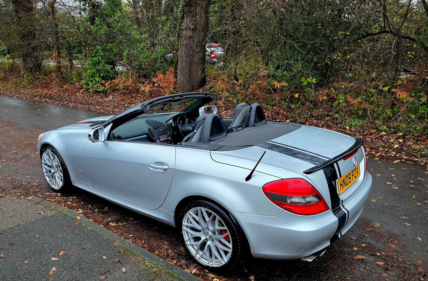 Used Mercedes-Benz SLK 2009 for sale - 76763544: Photo 28