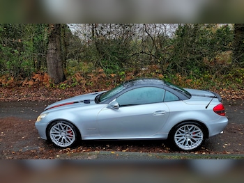 Used Mercedes-Benz SLK 2009 for sale - 76763544: Photo