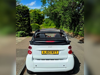 Used smart fortwo 2011 for sale - 78896090: Photo