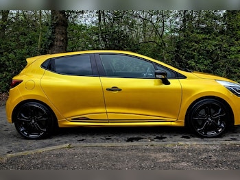 Used Renault Clio 2015 for sale - 77950957: Photo