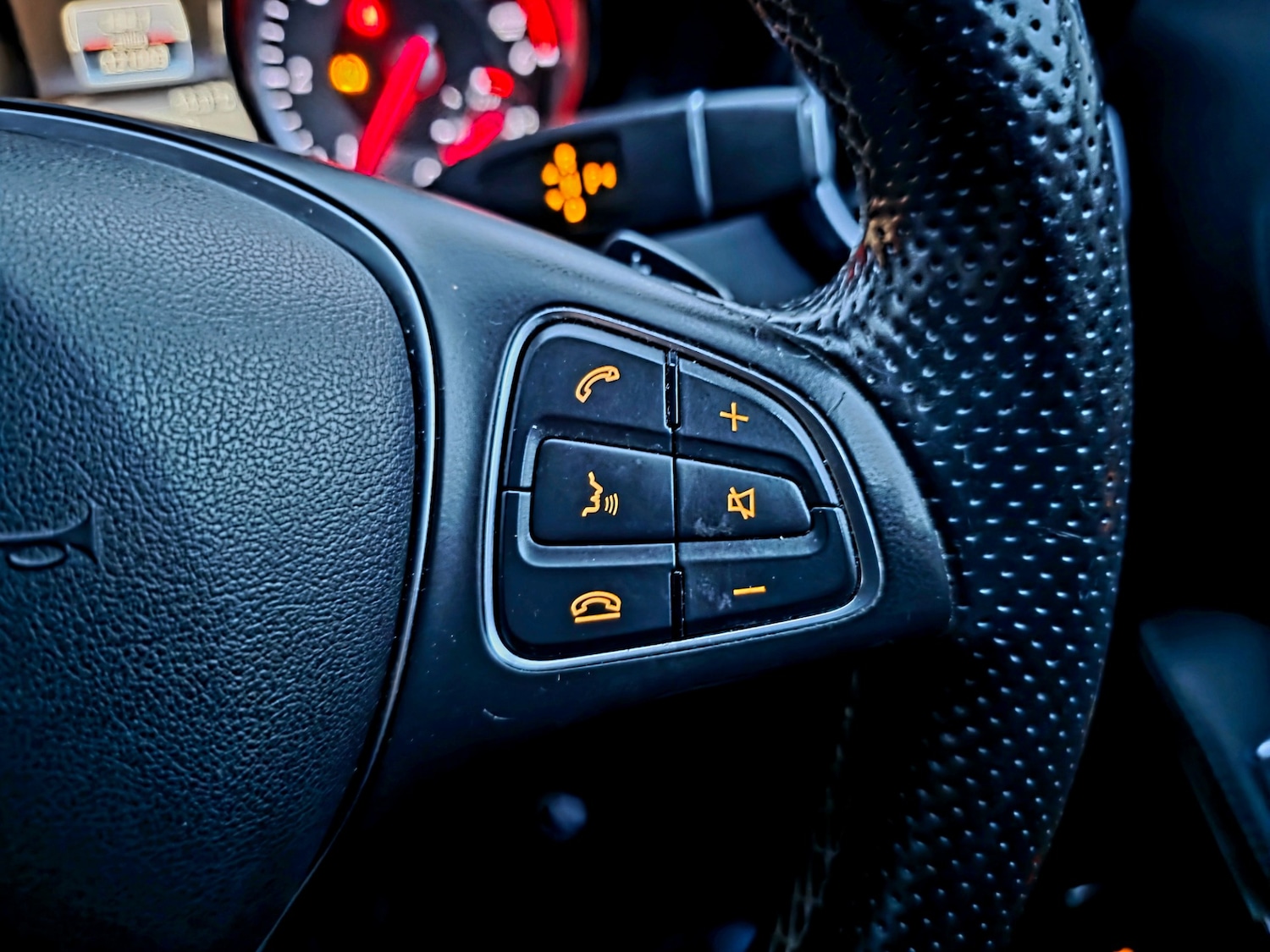 Used Mercedes-Benz GLA 2016 for sale - 76467962: Photo 46