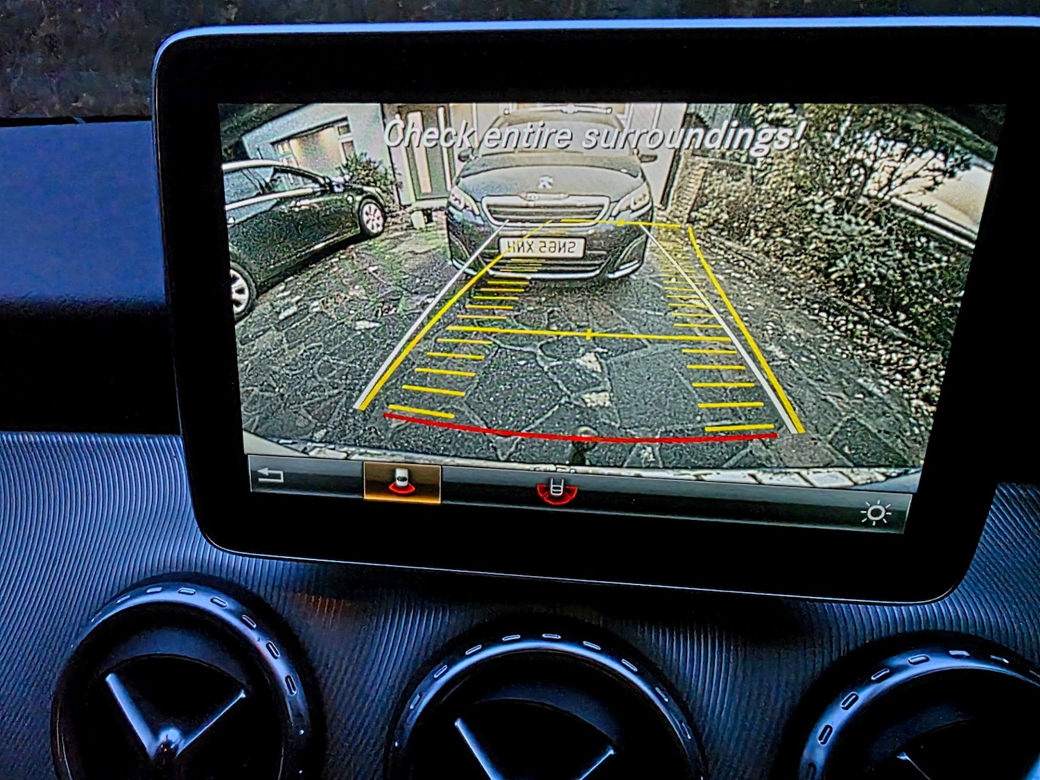 Used Mercedes-Benz GLA 2016 for sale - 76467962: Photo 48