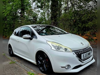 Used Peugeot 208 2013 for sale - 79760637: Photo