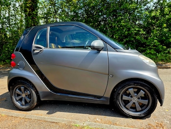 Used smart fortwo 2010 for sale - 78532537: Photo