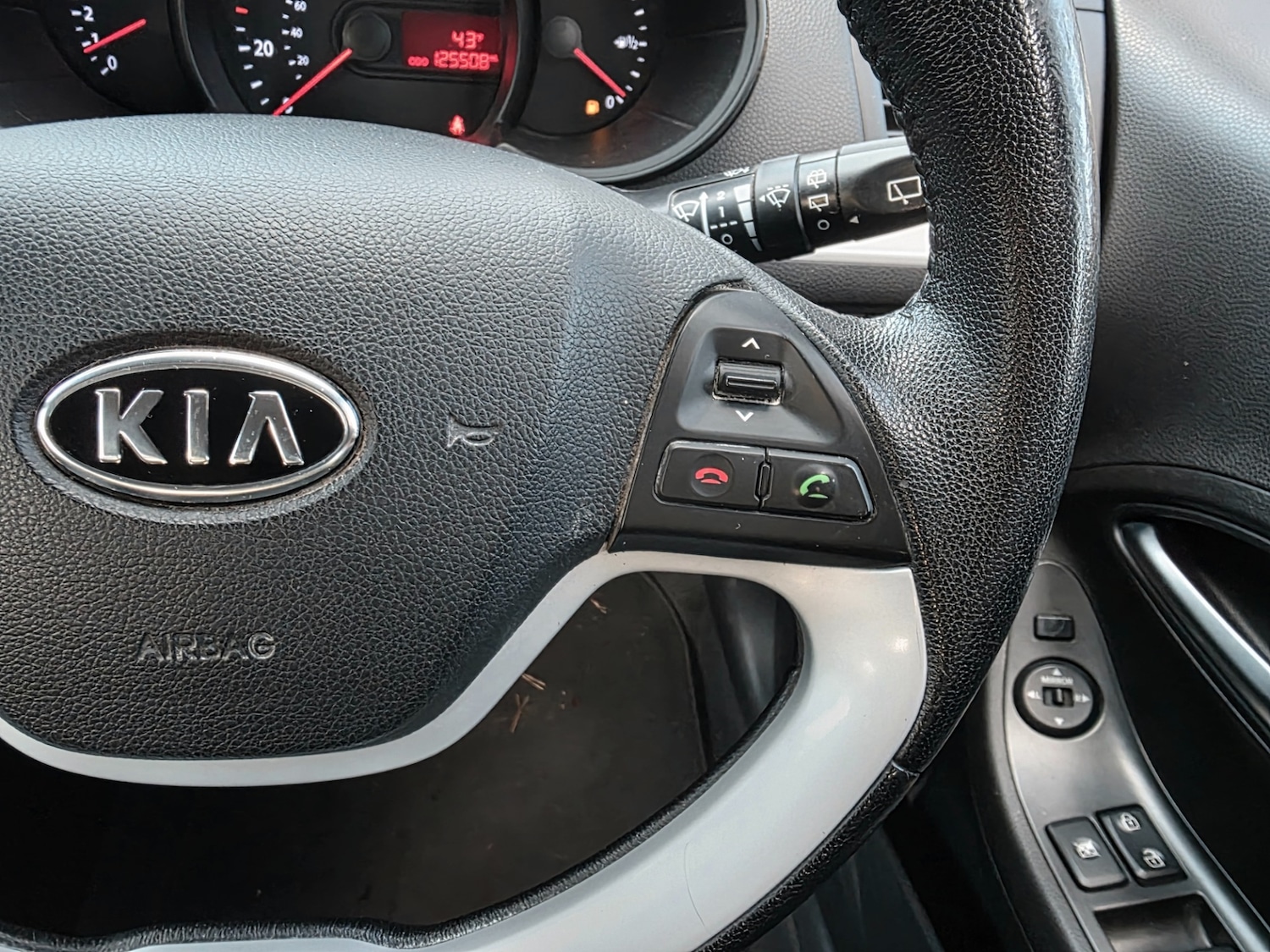 Used Kia Picanto 2011 for sale - 76712069: Photo 26