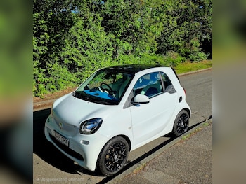 smart fortwo feature image