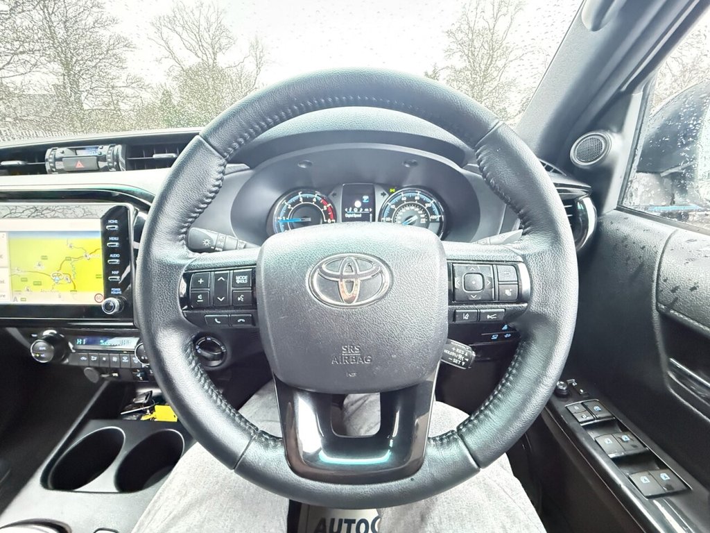 Used Toyota Hilux 2023 for sale - 77302452: Photo 14