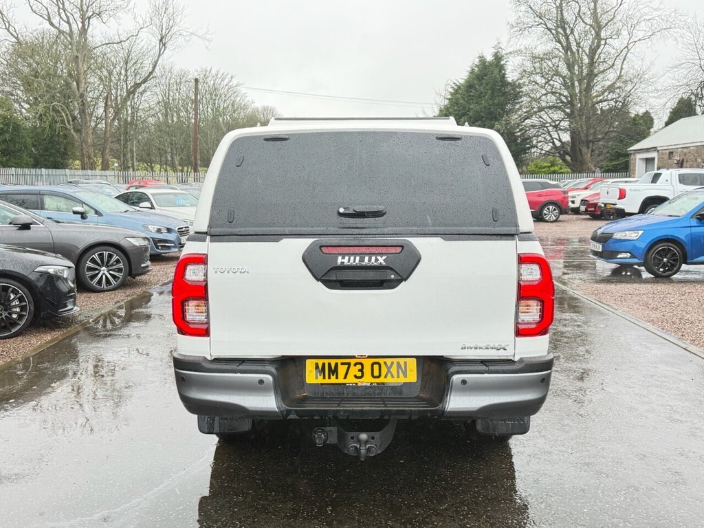 Used Toyota Hilux 2023 for sale - 77302452: Photo 6